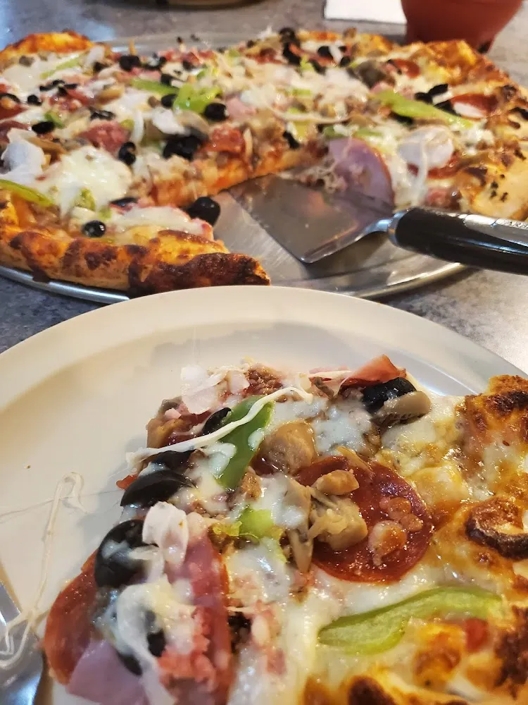 Deluxe Pizza Supreme